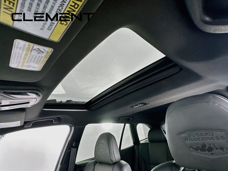 Subaru Outback Vehicle Full-screen Gallery Image 26