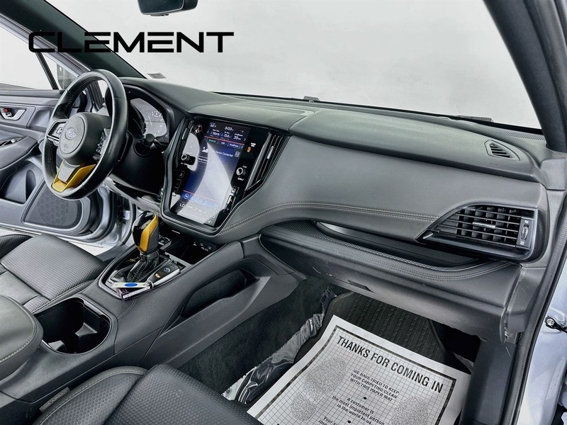 Subaru Outback Vehicle Full-screen Gallery Image 34