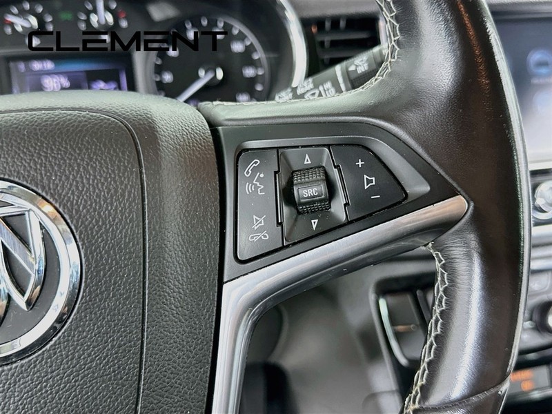 Buick Encore Vehicle Full-screen Gallery Image 17
