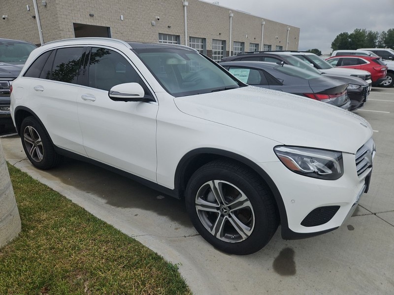 Mercedes-Benz GLC Vehicle Image 03