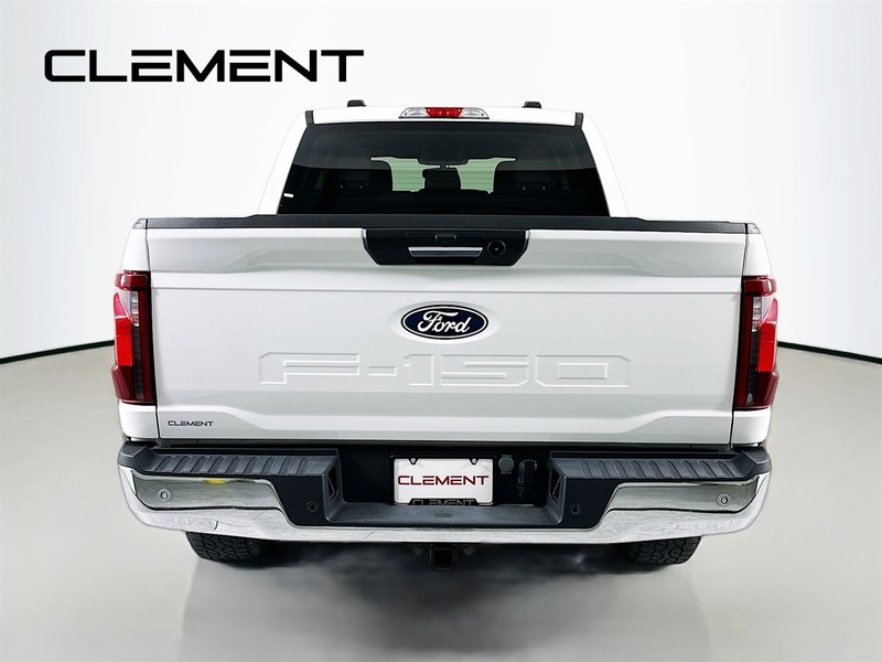 Ford F-150 Vehicle Full-screen Gallery Image 8