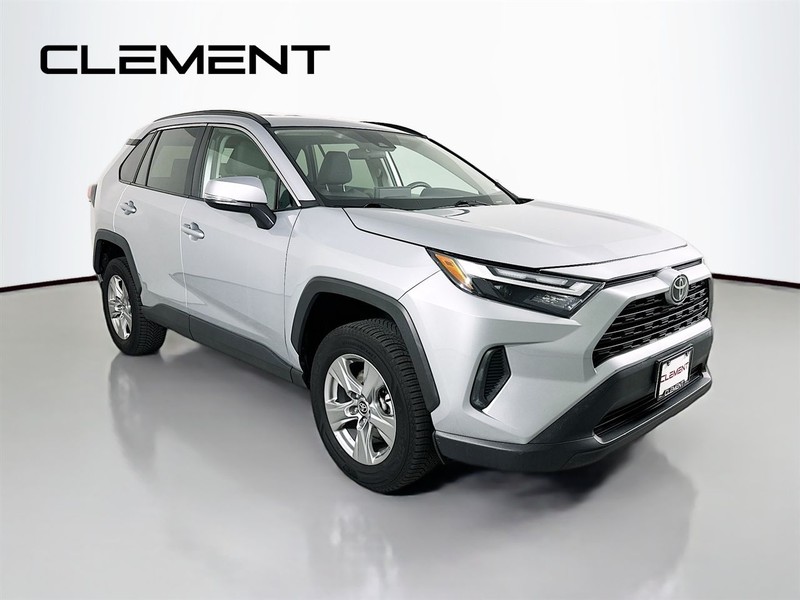 Toyota RAV4 Vehicle Full-screen Gallery Image 5