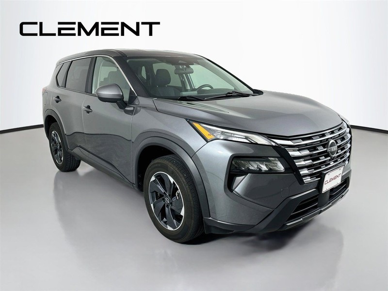 Nissan Rogue Vehicle Full-screen Gallery Image 5