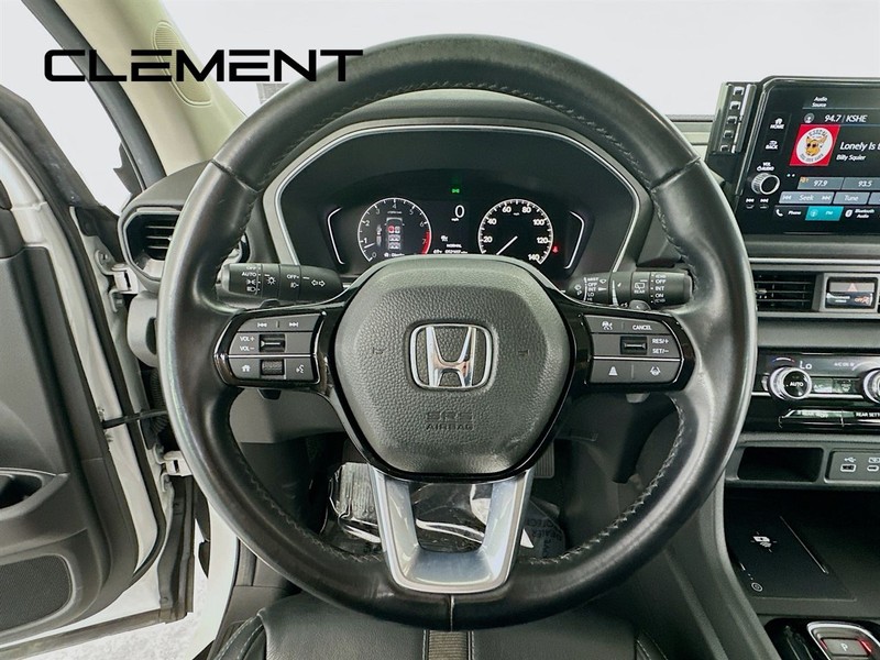 Honda Pilot Vehicle Full-screen Gallery Image 15