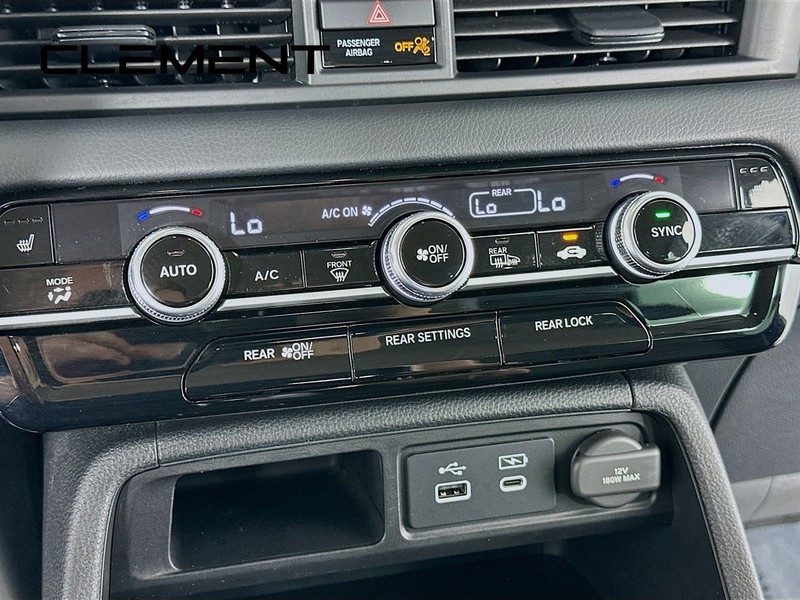 Honda Pilot Vehicle Full-screen Gallery Image 22