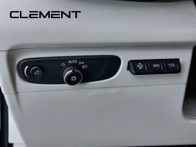 Buick Envision Vehicle Full-screen Gallery Image 14