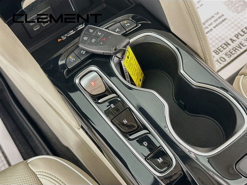 Buick Envision Vehicle Full-screen Gallery Image 24