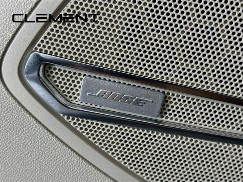 Buick Envision Vehicle Full-screen Gallery Image 27