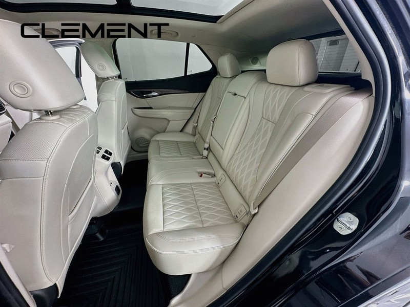 Buick Envision Vehicle Full-screen Gallery Image 33