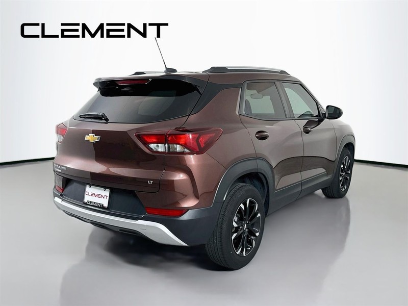 Chevrolet Trailblazer Vehicle Full-screen Gallery Image 7