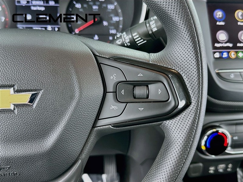 Chevrolet Trailblazer Vehicle Full-screen Gallery Image 17