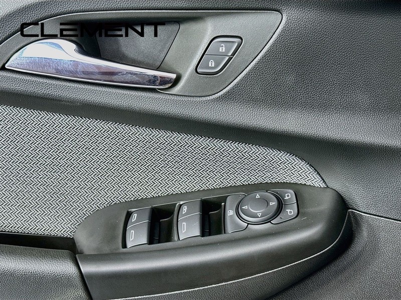 Chevrolet Trailblazer Vehicle Full-screen Gallery Image 26