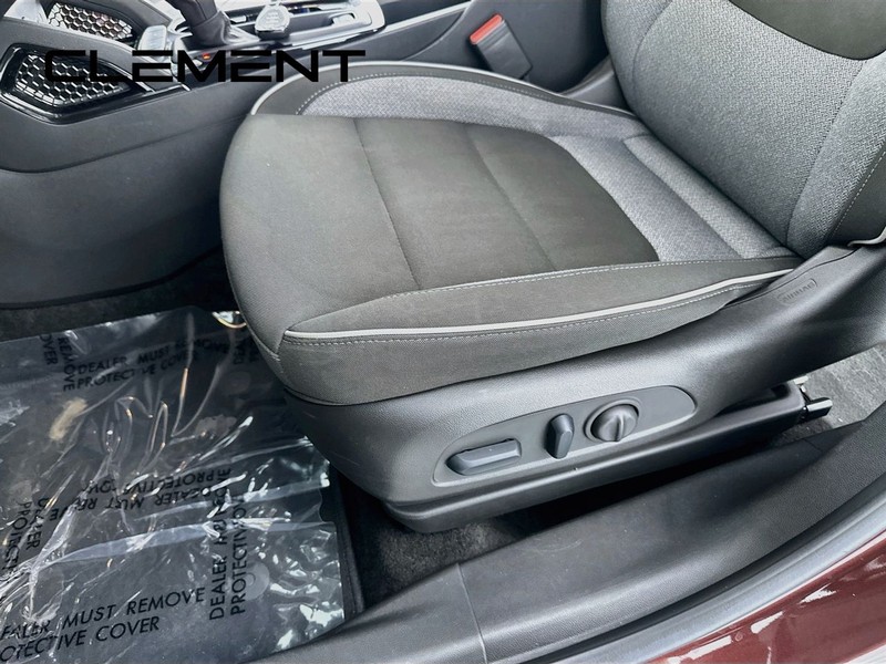 Chevrolet Trailblazer Vehicle Full-screen Gallery Image 28