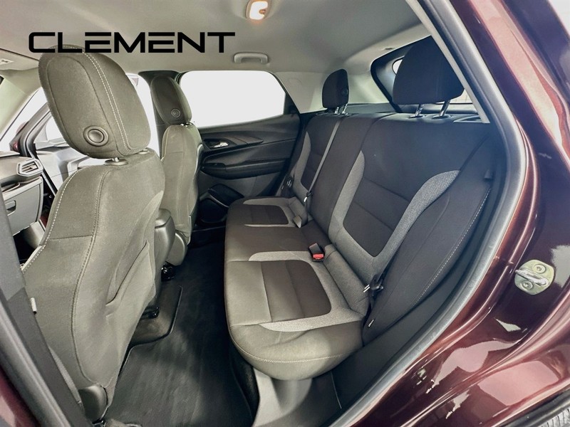 Chevrolet Trailblazer Vehicle Full-screen Gallery Image 31