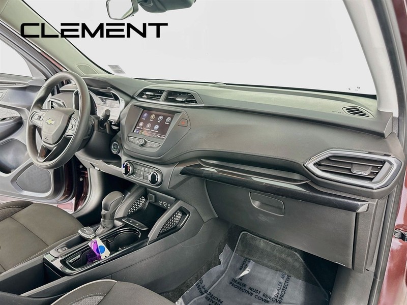 Chevrolet Trailblazer Vehicle Full-screen Gallery Image 33
