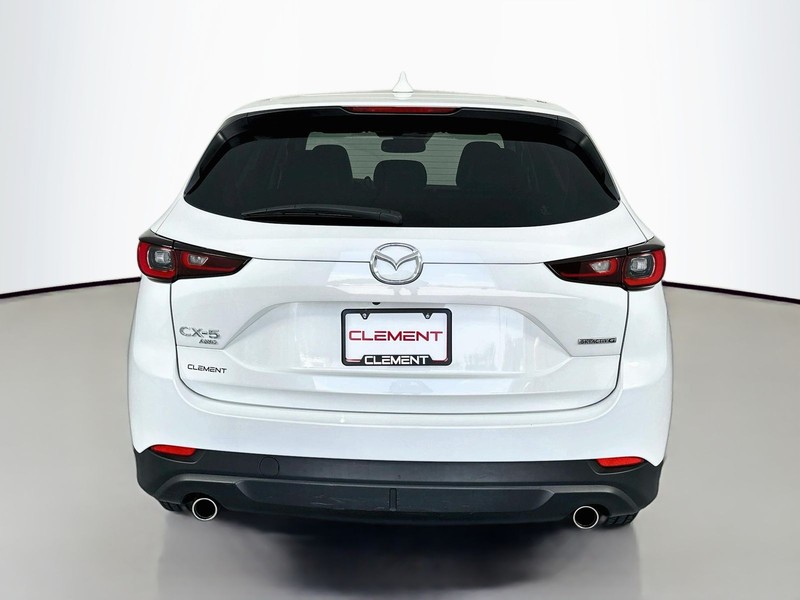 Mazda CX-5 Vehicle Full-screen Gallery Image 6