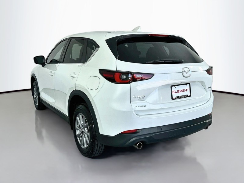 Mazda CX-5 Vehicle Full-screen Gallery Image 7