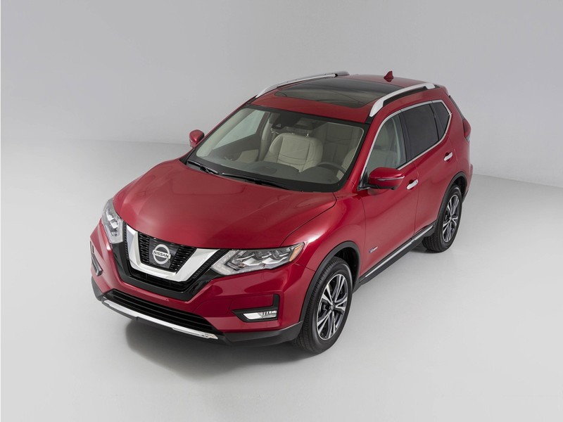 Nissan Rogue Vehicle Full-screen Gallery Image 2