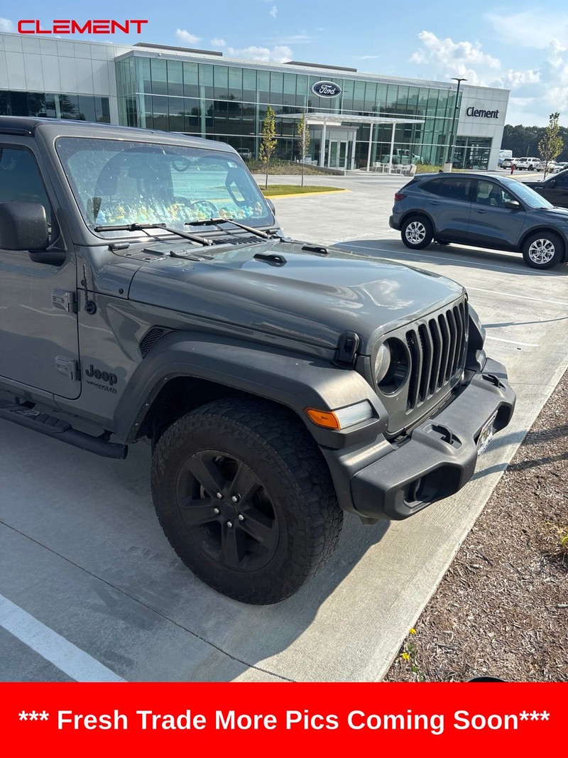 Jeep Wrangler Vehicle Image 02