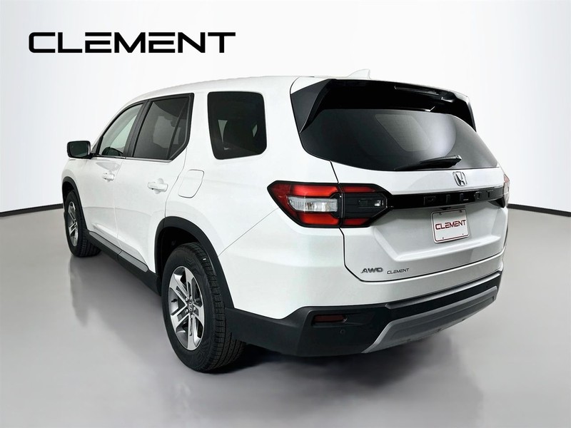 Honda Pilot Vehicle Image 10