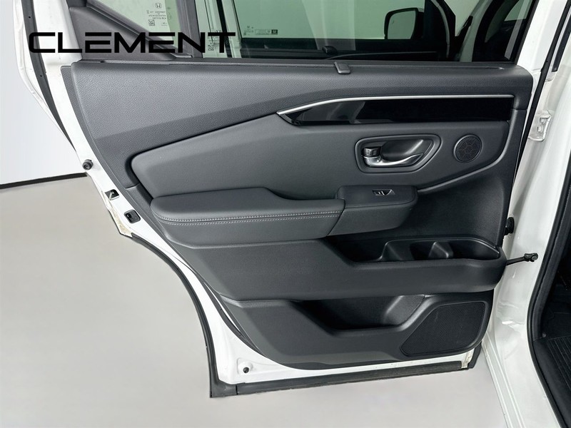 Honda Pilot Vehicle Image 30