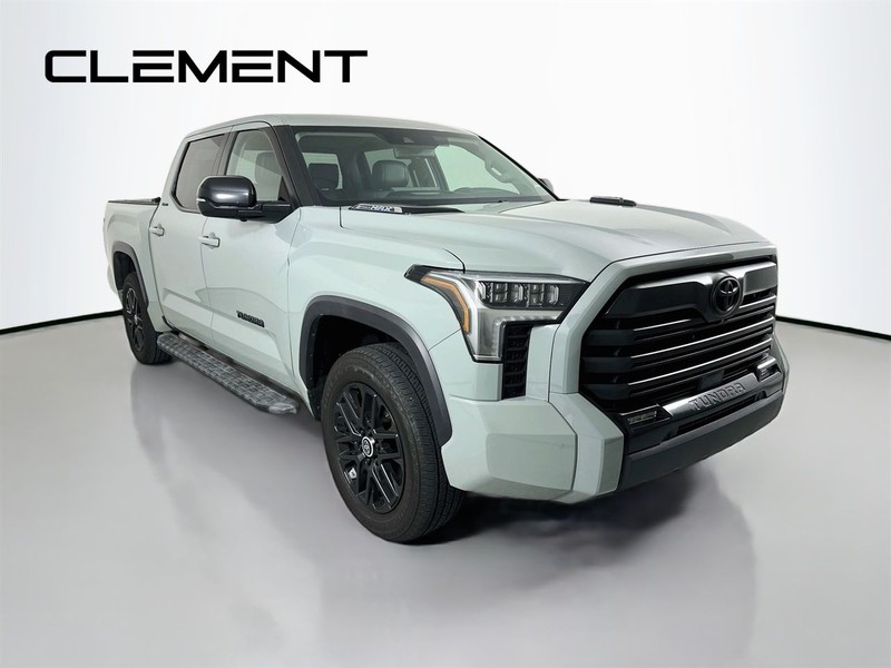 Toyota Tundra 4WD Vehicle Image 05