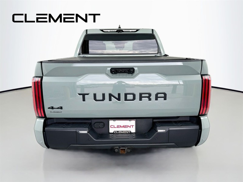 Toyota Tundra 4WD Vehicle Image 08