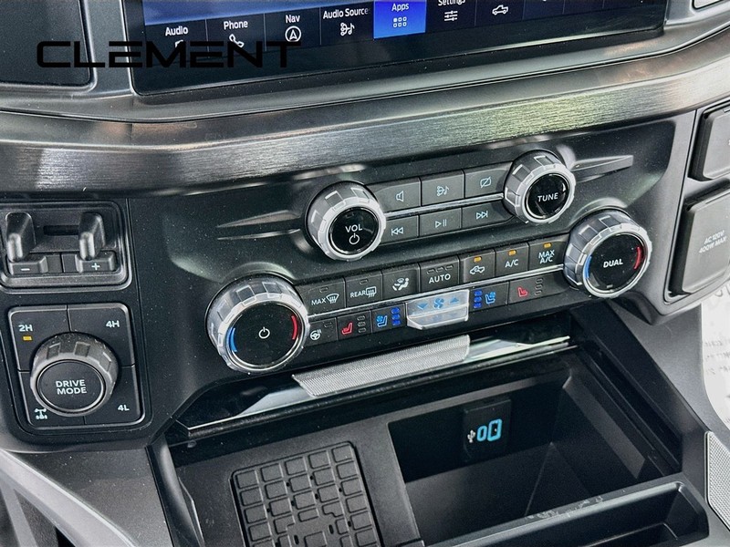 Ford Super Duty F-350 SRW Vehicle Image 22