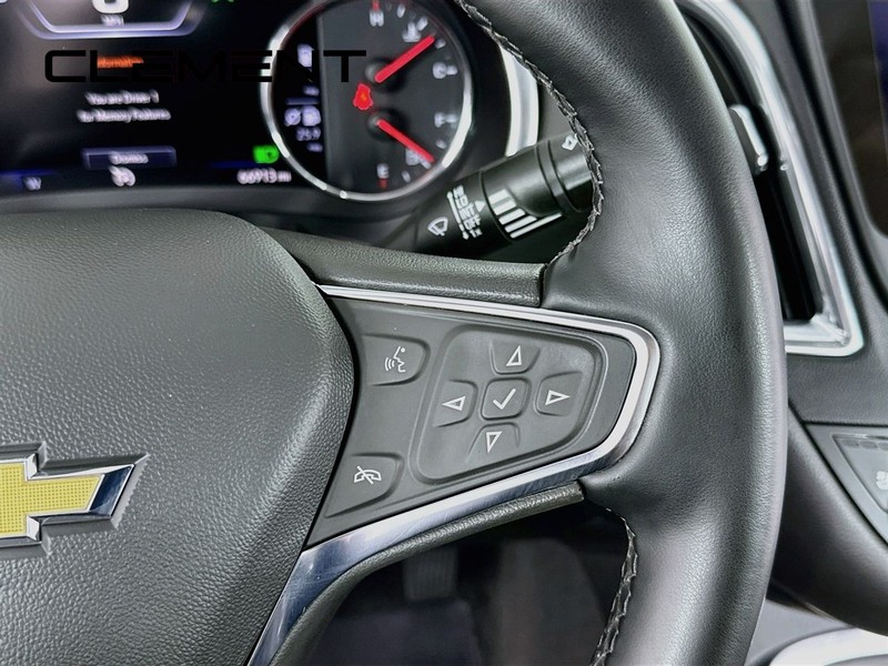 Chevrolet Malibu Vehicle Image 17