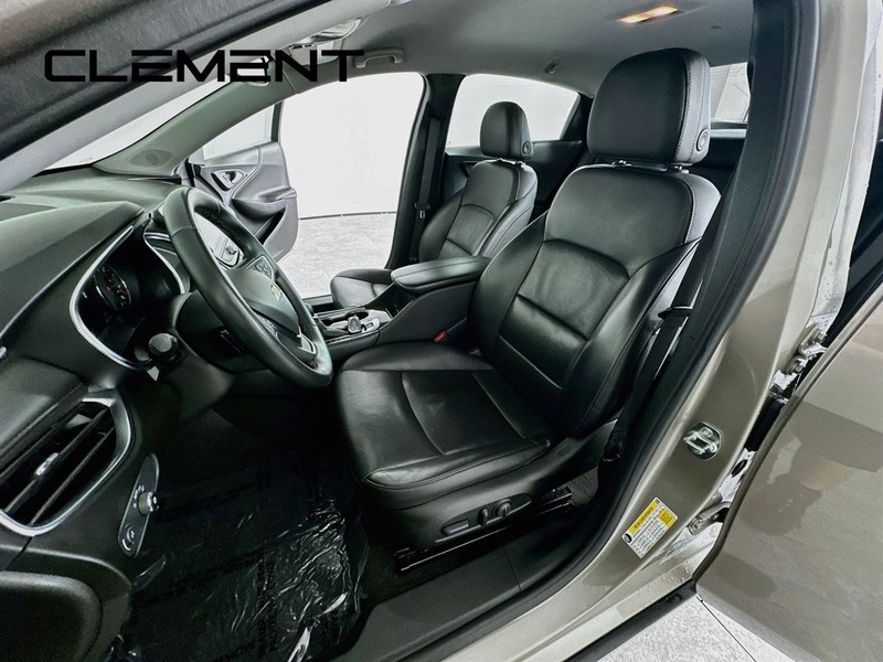 Chevrolet Malibu Vehicle Image 30
