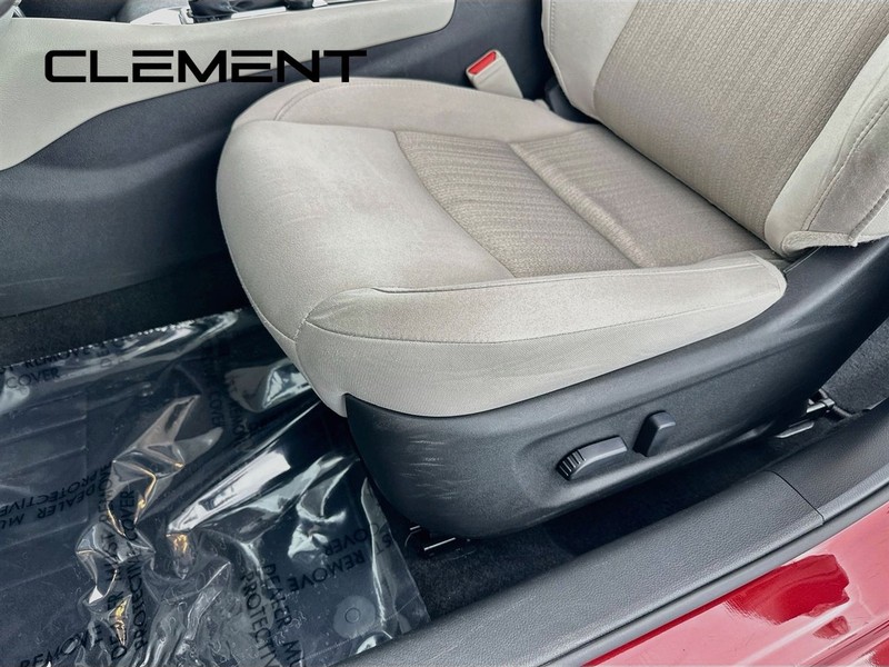 Nissan Altima Vehicle Image 27