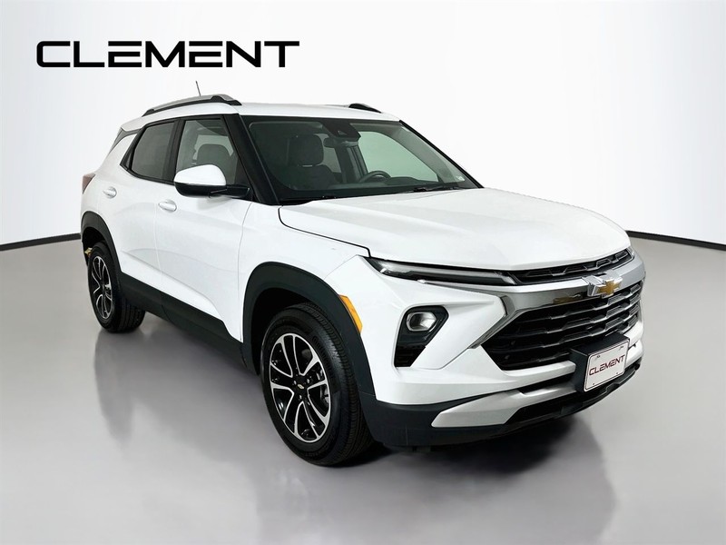 Chevrolet Trailblazer Vehicle Image 05