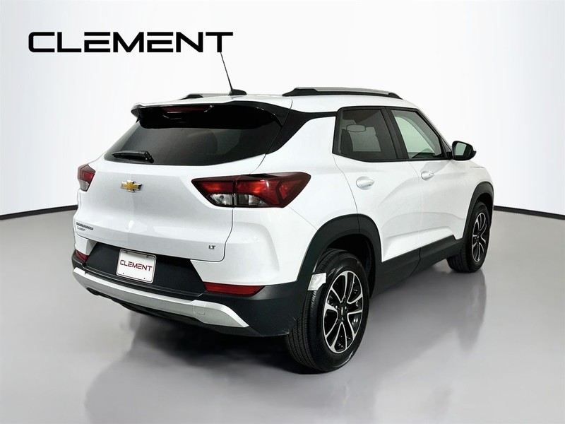 Chevrolet Trailblazer Vehicle Image 07