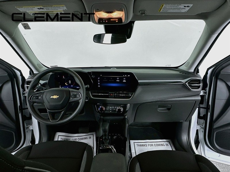 Chevrolet Trailblazer Vehicle Image 12