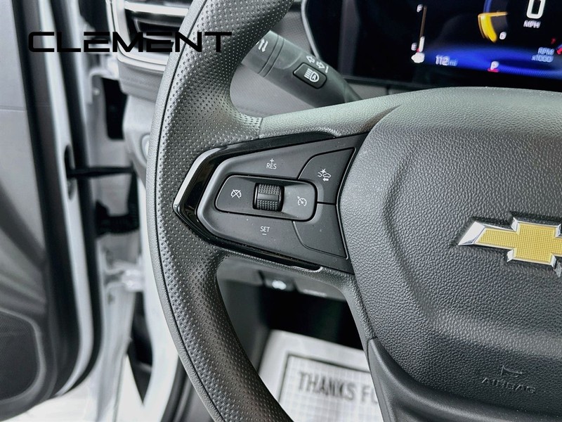 Chevrolet Trailblazer Vehicle Image 16