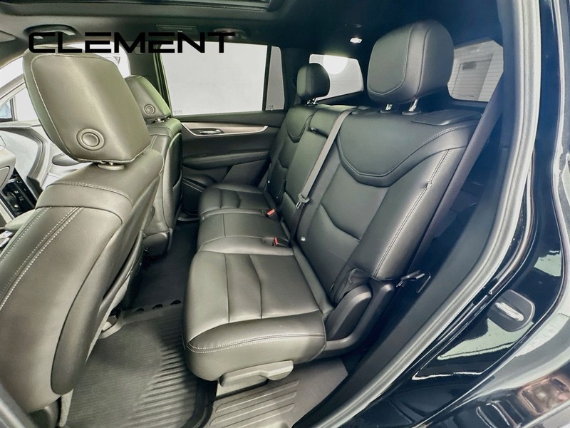 Cadillac XT6 Vehicle Full-screen Gallery Image 33