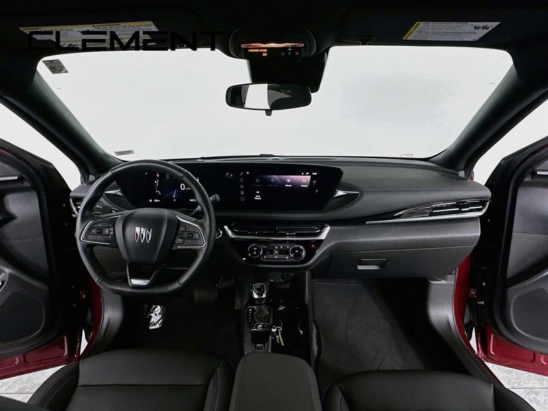 Buick Envista Vehicle Full-screen Gallery Image 12