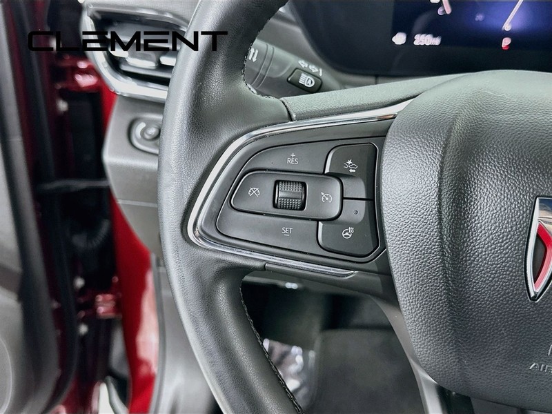 Buick Envista Vehicle Full-screen Gallery Image 16