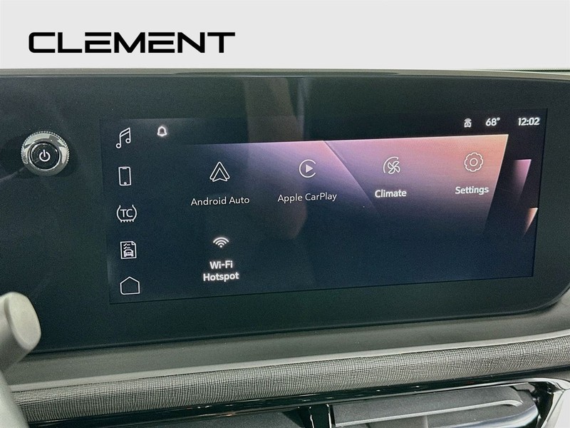 Buick Envista Vehicle Full-screen Gallery Image 19