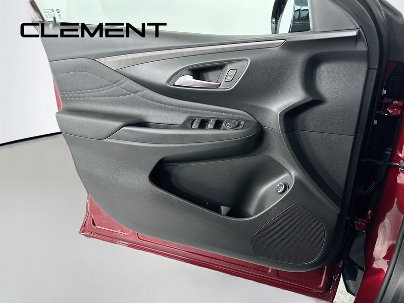 Buick Envista Vehicle Full-screen Gallery Image 27