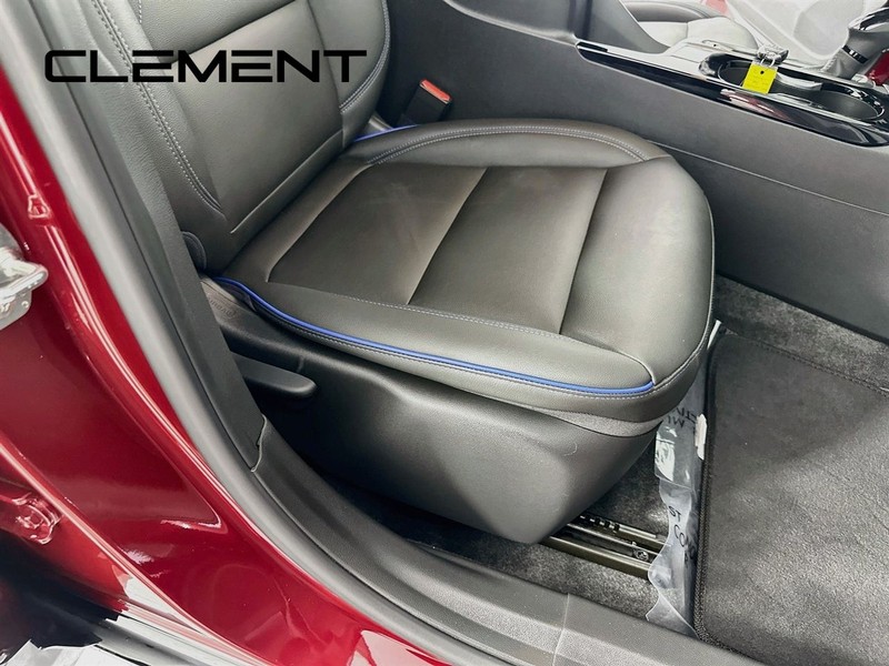 Buick Envista Vehicle Full-screen Gallery Image 32