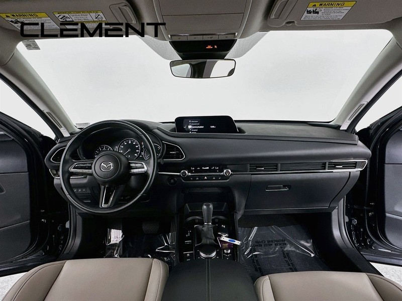 Mazda CX-30 Vehicle Image 12