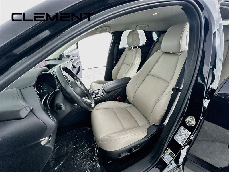 Mazda CX-30 Vehicle Image 29