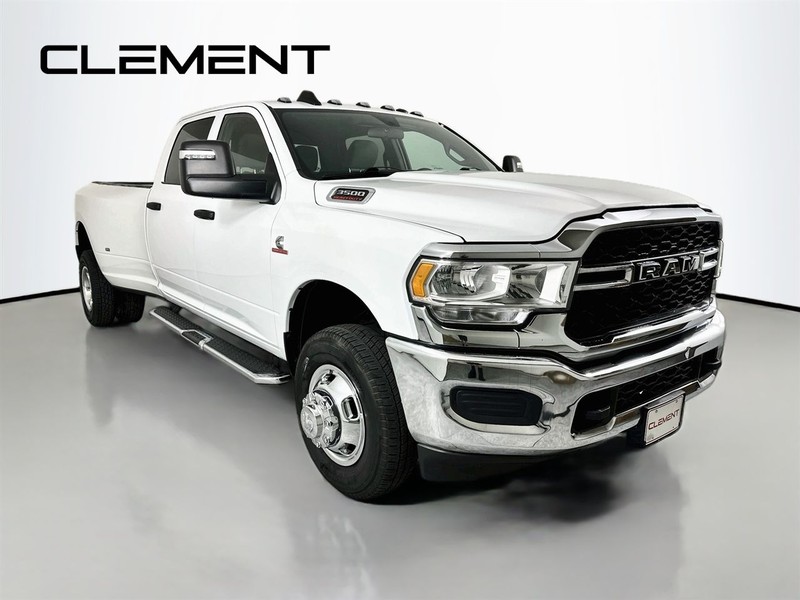Ram 3500 Vehicle Image 05