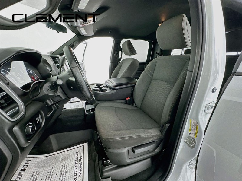 Ram 3500 Vehicle Image 27