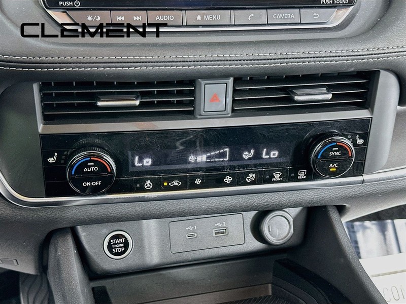 Nissan Rogue Vehicle Image 22