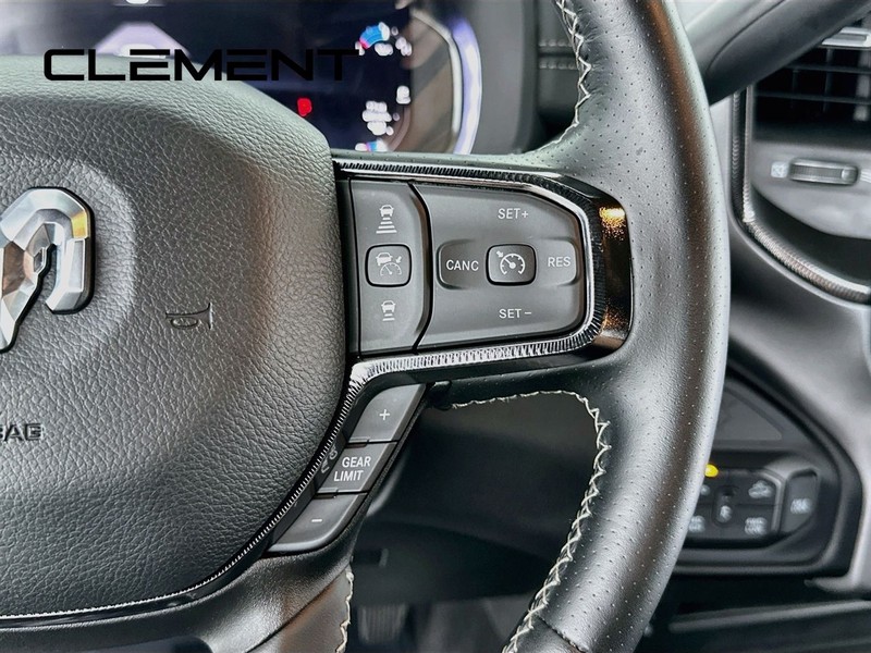 Ram 2500 Vehicle Image 17