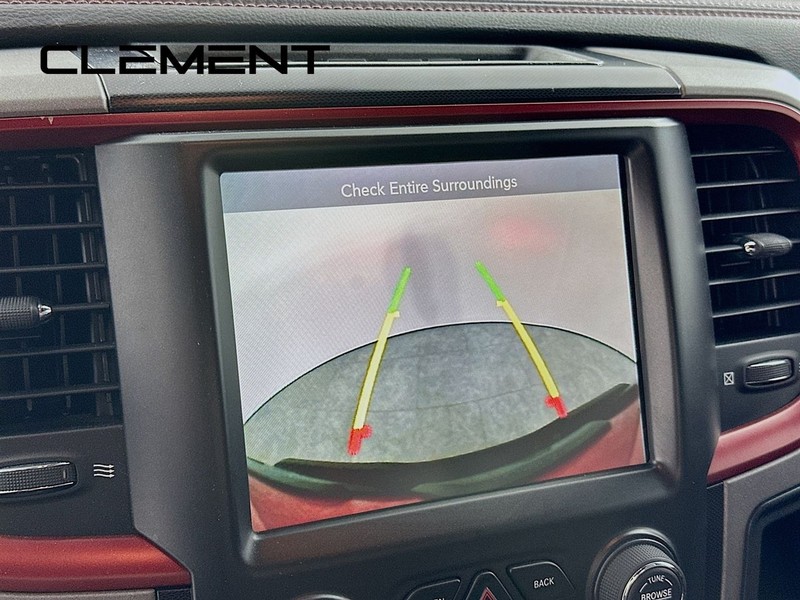 Ram 1500 Vehicle Full-screen Gallery Image 20