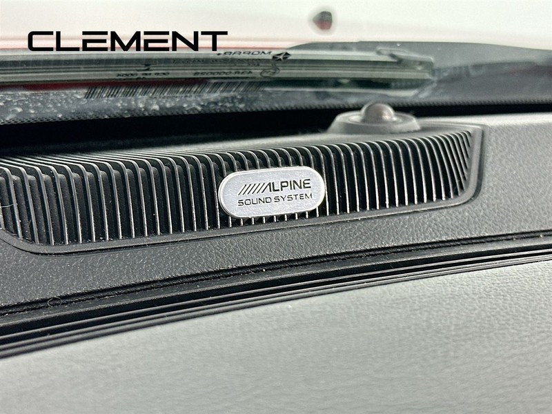 Ram 1500 Vehicle Full-screen Gallery Image 26