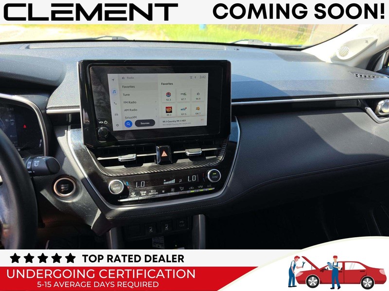 Toyota Corolla Cross Vehicle Image 03